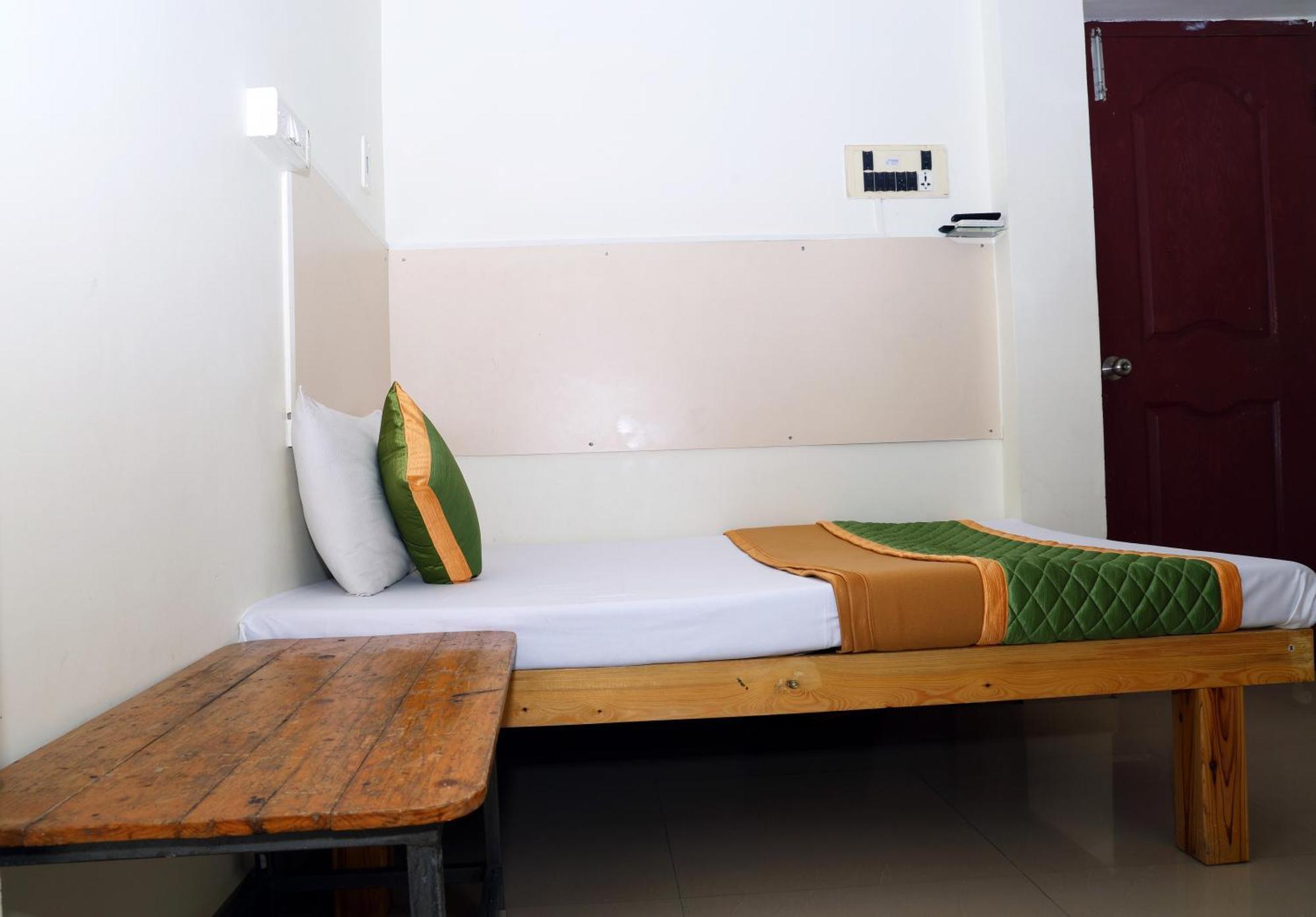 Royal Green Airport Transit Accommodation 钦奈 外观 照片